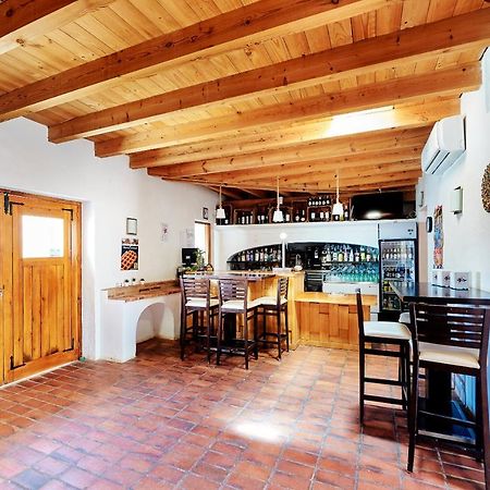 Albergue Turistico La Almazara Виляфранка де лос Барос Екстериор снимка