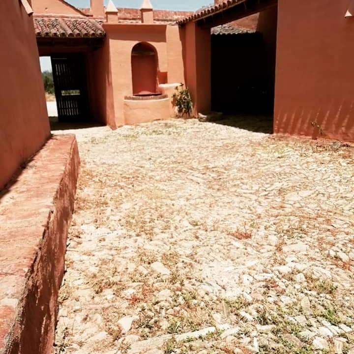 Albergue Turistico La Almazara Виляфранка де лос Барос Екстериор снимка