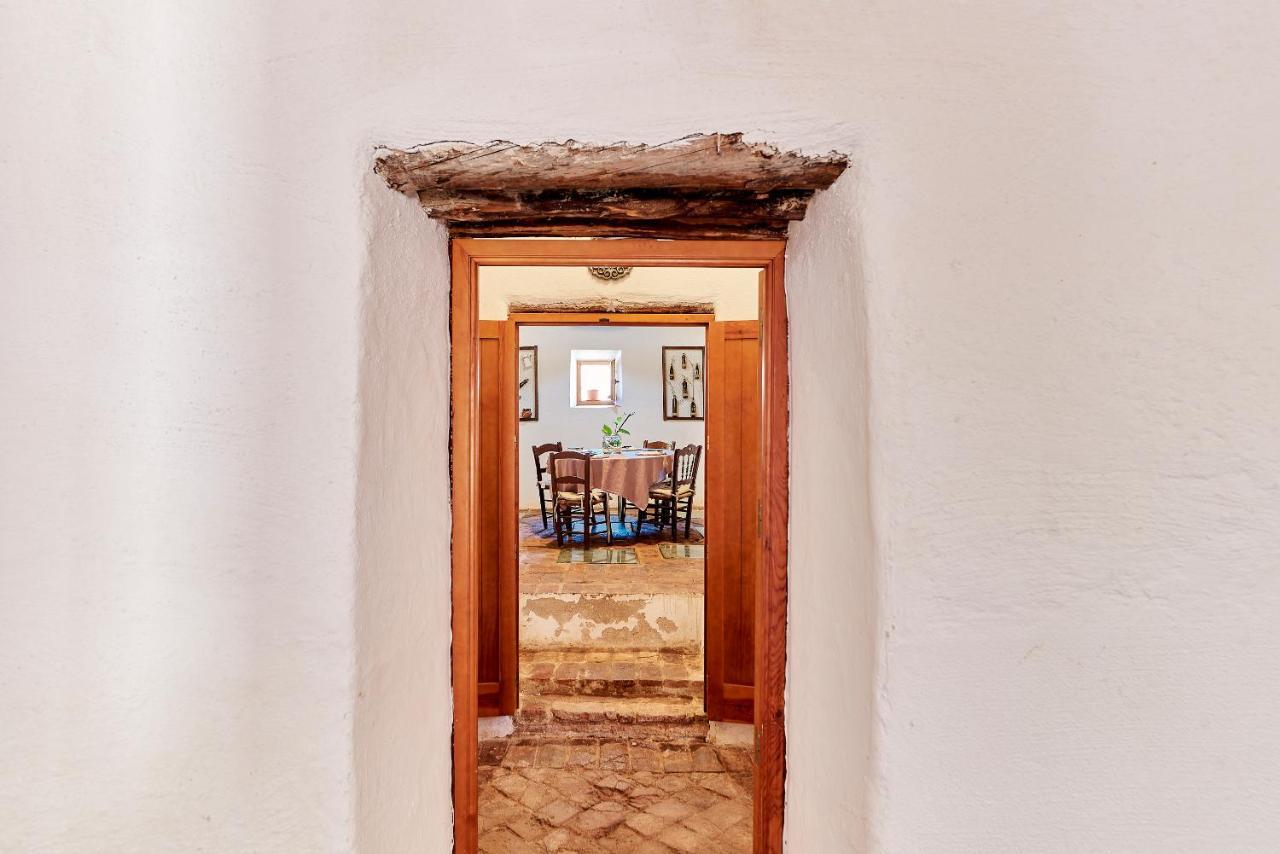 Albergue Turistico La Almazara Виляфранка де лос Барос Екстериор снимка